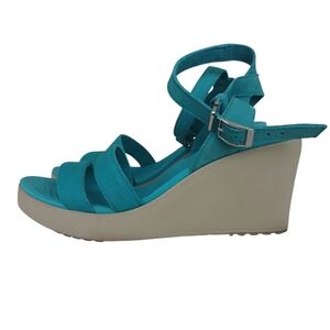 CROCS Leigh Turquoise Wedge Sandals Women's 10 Strappy Comfort Ankle Strap